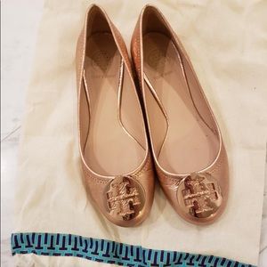 RARE TORY BURCH ROSE GOLD FLATS